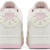 Air Force 1 Low 'Valentine's Day 2025 - Image 4