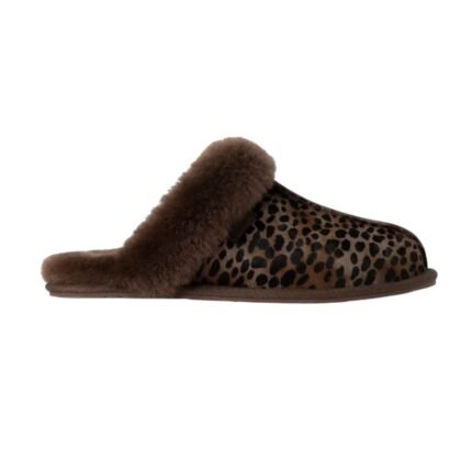 UGG Scuffette Slipper - Caspian